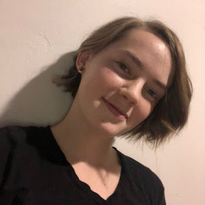 Meet your Posher, Olivia